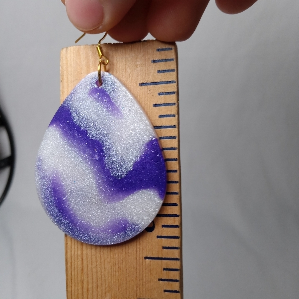 Elegant Purple and White Teardrop Earrings - Picture 6 of 6